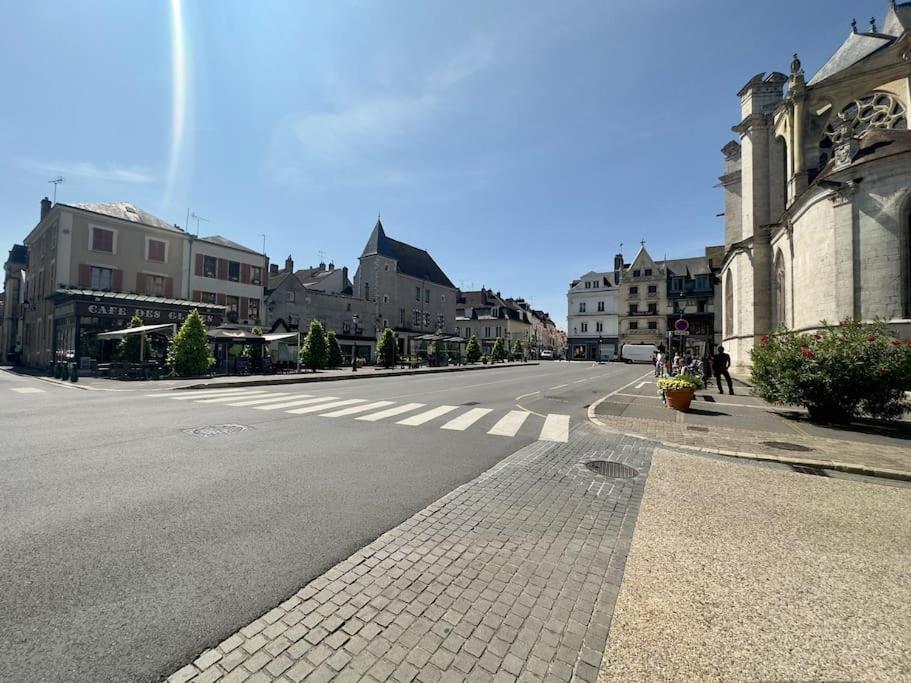 O Centre- Chaleureux - Fibre - Netflix Apartment Montargis Exterior foto